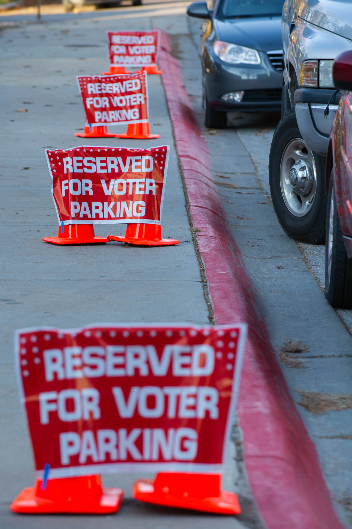 Election Day voting, 11/6